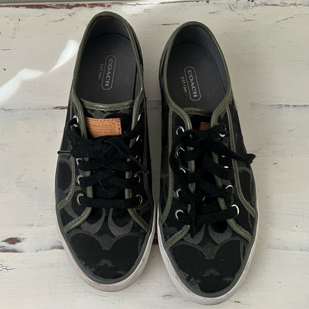 COACH Black, Grey and Green Tennis Sneakers with monogram logo - Picture 4 of 4